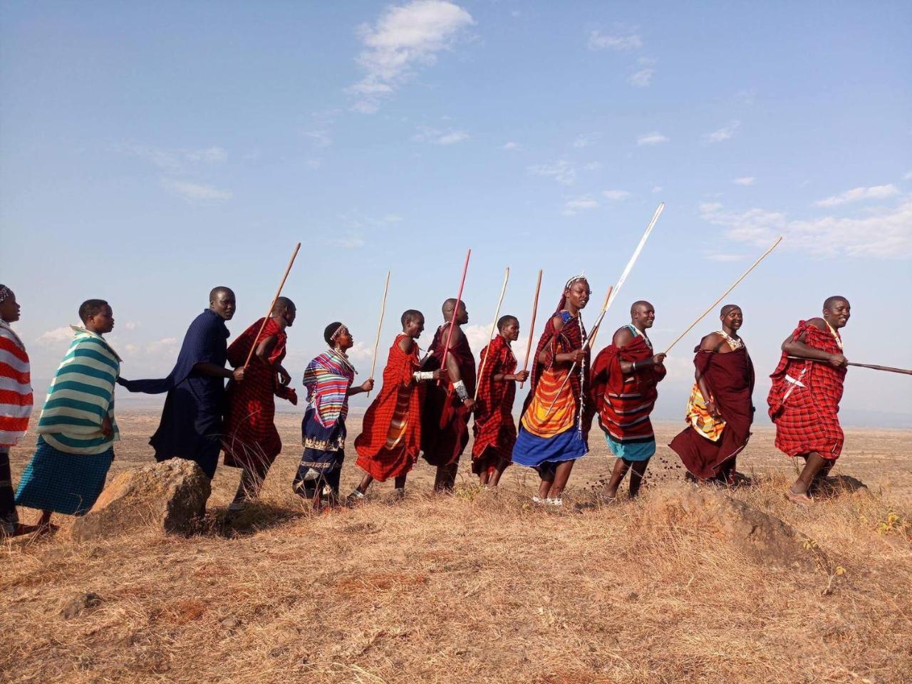 Osiligilai Maasai Lodge Sanya Juu Bagian luar foto