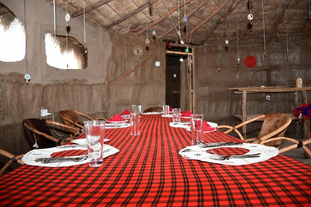 Osiligilai Maasai Lodge Sanya Juu Bagian luar foto